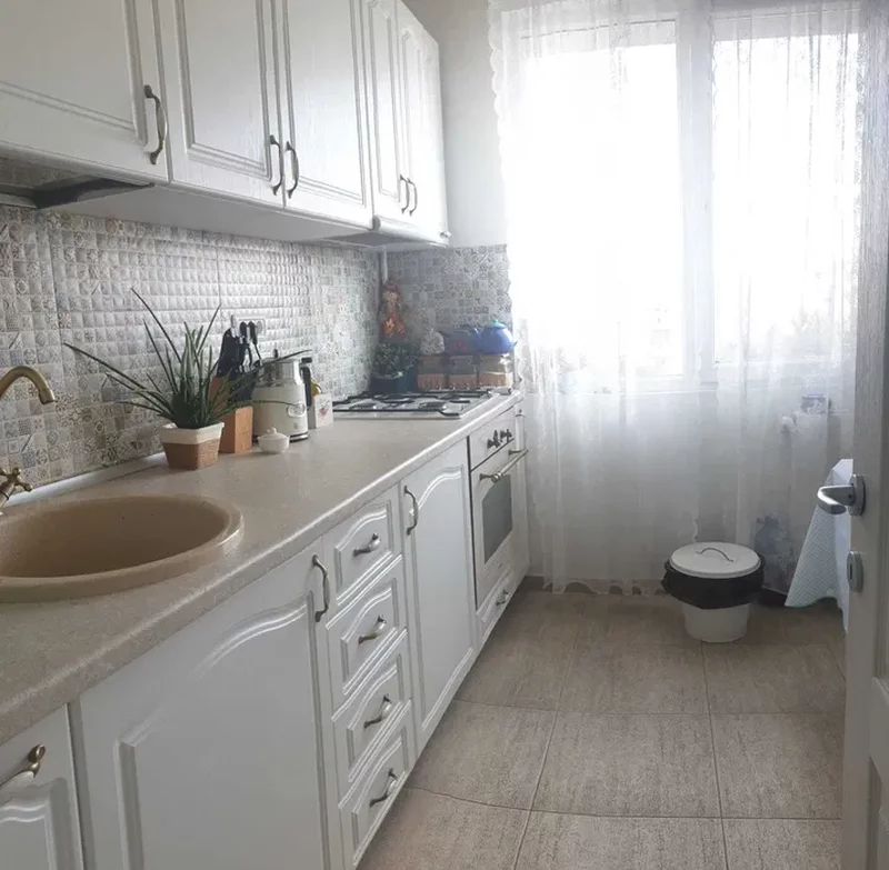 Colentina x Doamna Ghica, 5 min. Parcul Plumbuita.